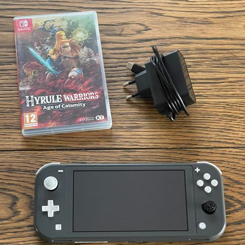 Nintendo Switch med Zelda Hyrule Warriors spill 😍🌸