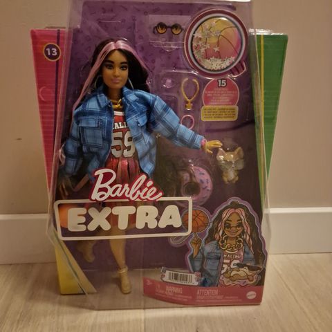 Barbie Extra til salgs