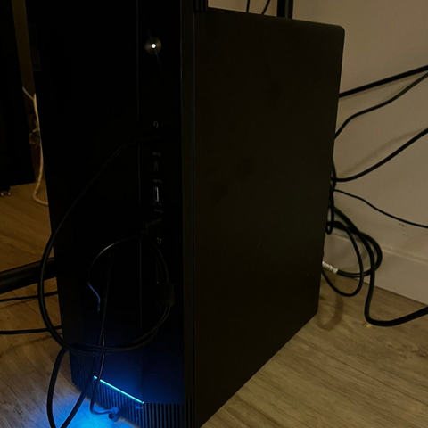 YTELSE GAMING PC SELGES! PRIS KAN DISKUTERES