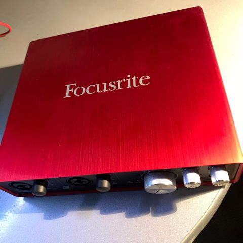 Focusrite Scarlett 6i6 2nd gen