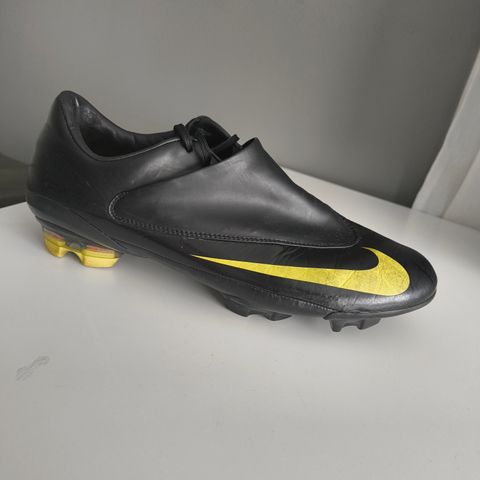 Nike vapor V