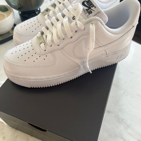 Helt nye Nike AirForce 1 07 Flyease 40,5