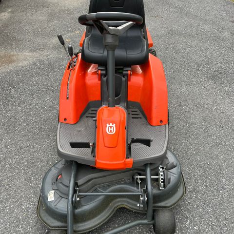 Husqvarna 111 B5 sitteklipper