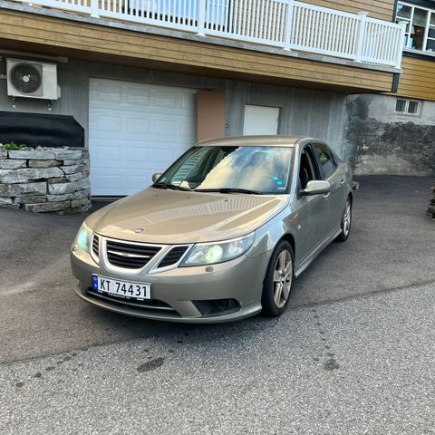 Saab 9-3 1,9 TiD selges hel eller i deler