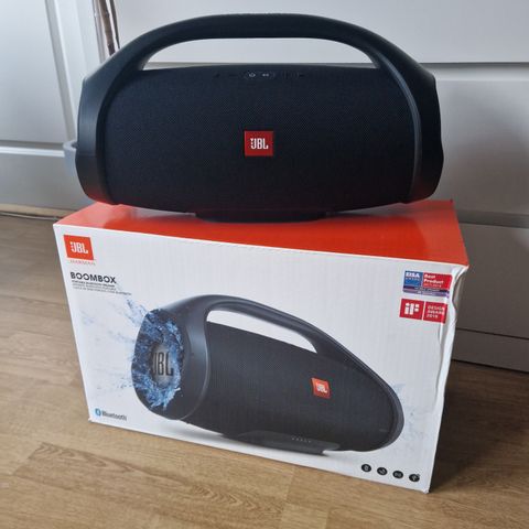 BoomBox JBL