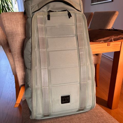 Douchebag 30L Hugger 1st gen Sage Green