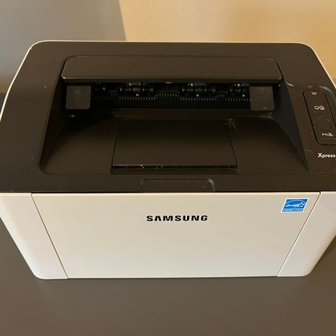 Pent brukt Samsung printer selges rimelig