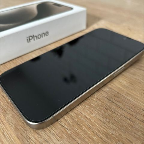 iPhone 15 Pro 128gb Titan