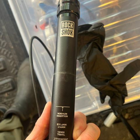 Rock Shox Reverb 150 mm drop Ø31,6mm