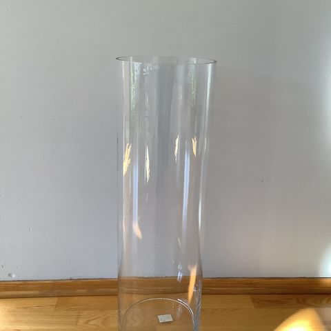 Cylinder vase  kr.150,-  H66 x B20