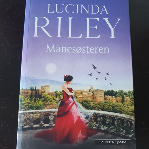 Månesøster av Lucinda Riley