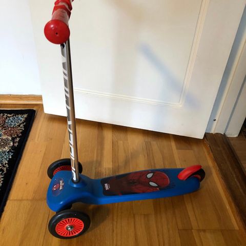 Spiderman Scooter 3 hjul