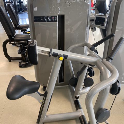 Technogym equipment|gym apparaten