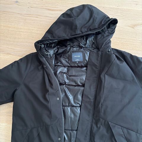 Jakke fra Jack & Jones XL, Minimalistisk Hetteparkas