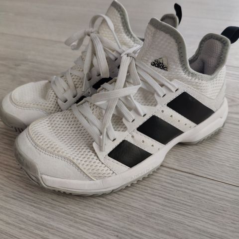 ADIDAS sko!