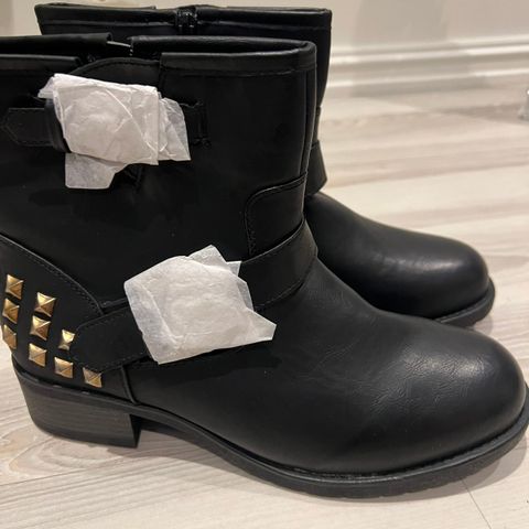 Boots/vintersko i størrelse 41