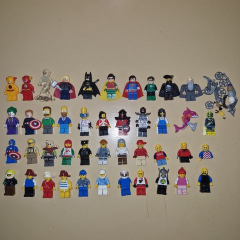 Lego selges kr 800