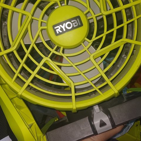 ryobi vifte R18F