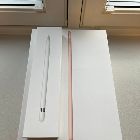 IPad Air (6th gen) 128GB + Apple Pencil