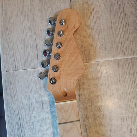 Stratocaster hals