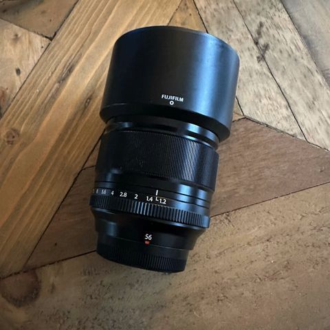 Fujifilm Fujinon 56mm f1.2 R selges