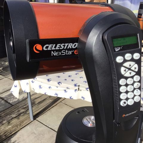 Teleskop Celestron Next Star 6SE