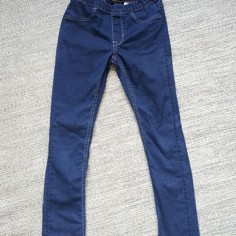 Jeans fra HM str 128