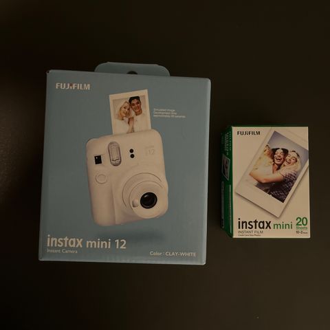 Fujifilm Instax Mini 12 + 20 fotoark