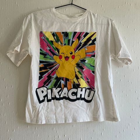 Pikachu tskjorte