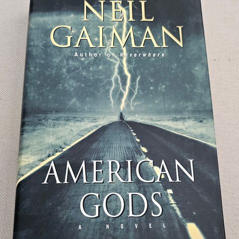 Neil Gaiman - American Gods innbundet førsteutgave