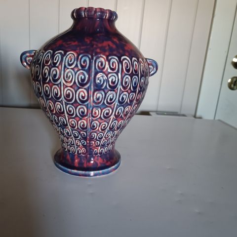 Villeroy & boch vase 23cm høy nr 264 kjempefin