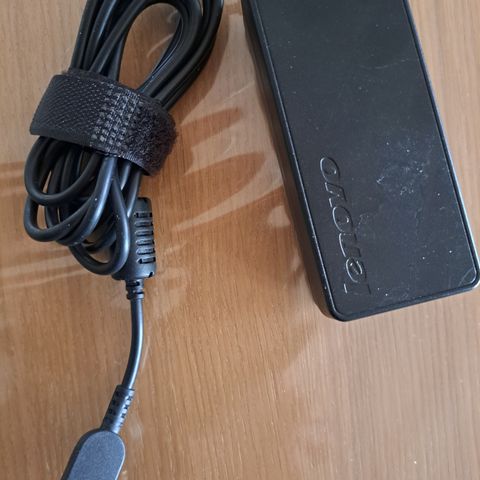 Lenovo AC adapter 20V 3,25A ModelNo PA-1650-72