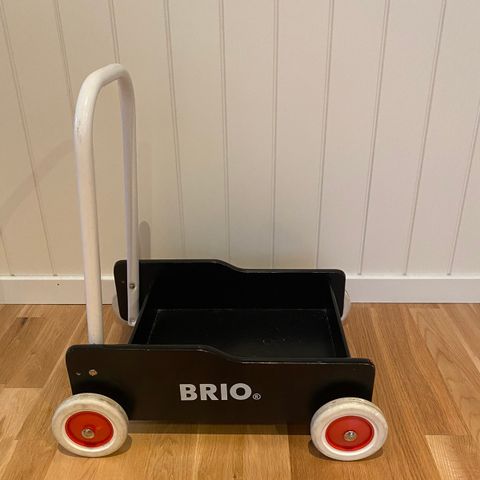 Brio Gåvogn