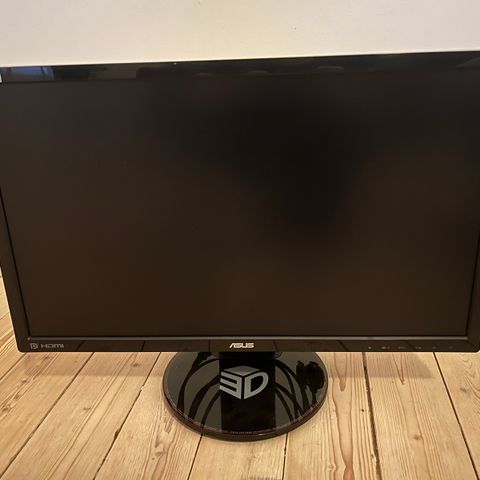 Asus VG248QE 144hz Gaming skjerm til PC!