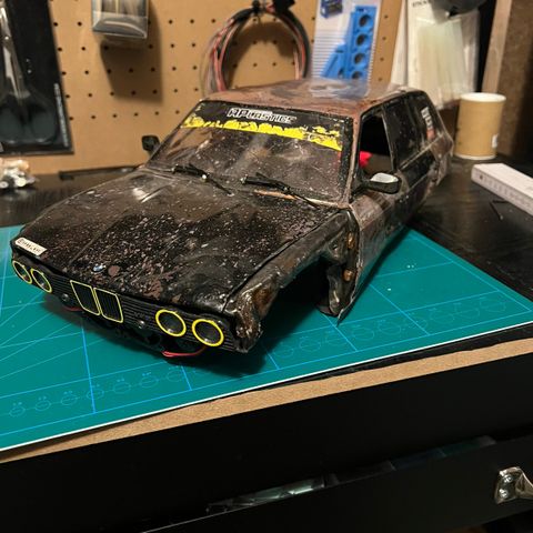 Rc bil body