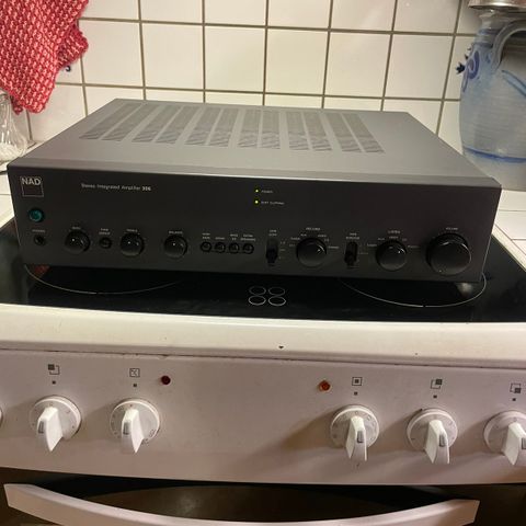 NAD 306