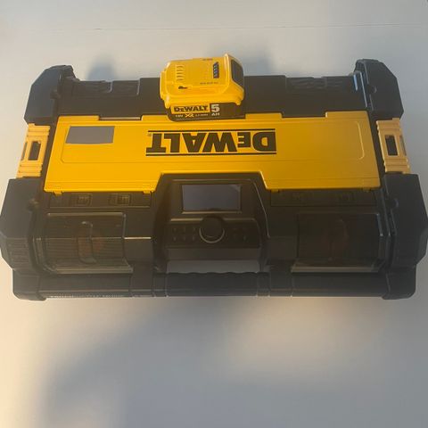 Dewalt radio