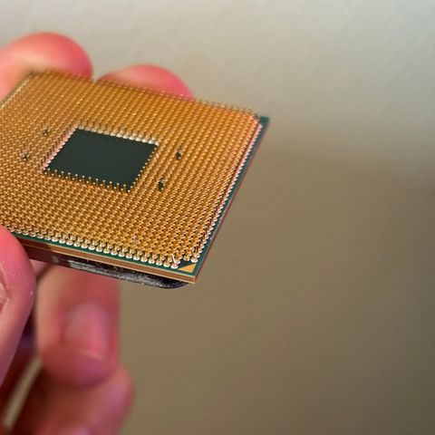 Ryzen 5 2600 (defekt)