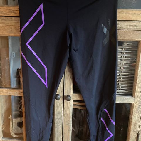 2XU compression  tights