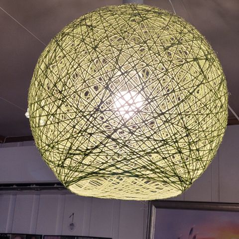 Grønn taklampe 40 cm, Eila Design, flerfarget pære