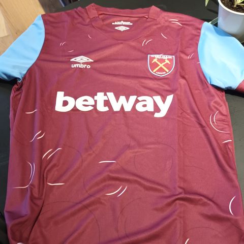 West Ham drakt 23-24 XL