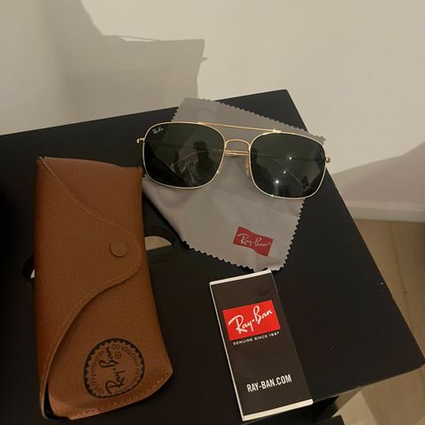 Nye RayBans