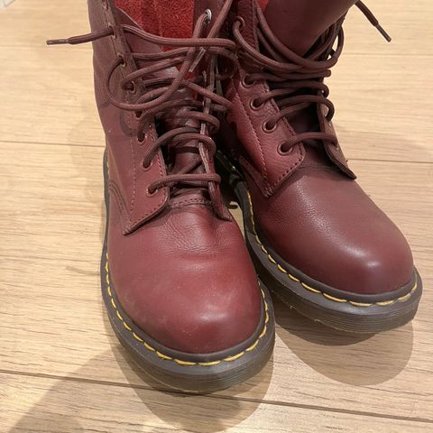 Dr. Martens støvler