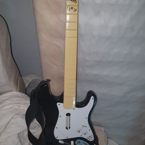 Trommer og gitar ps2