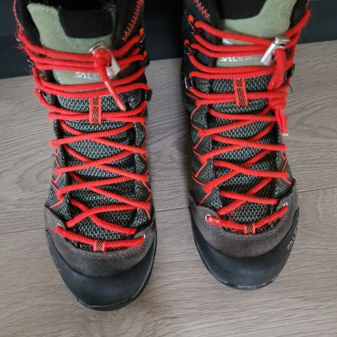 Salewa Trainer Lite Mid GTX fjellsko, str 37.