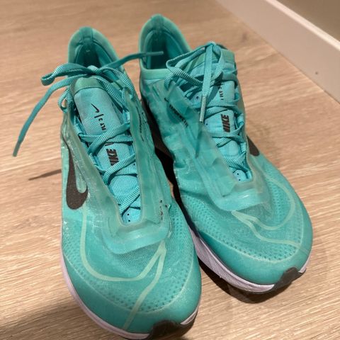 Nike Zoom fly 3