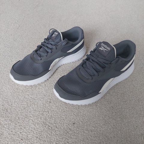 Reebok joggesko str 40