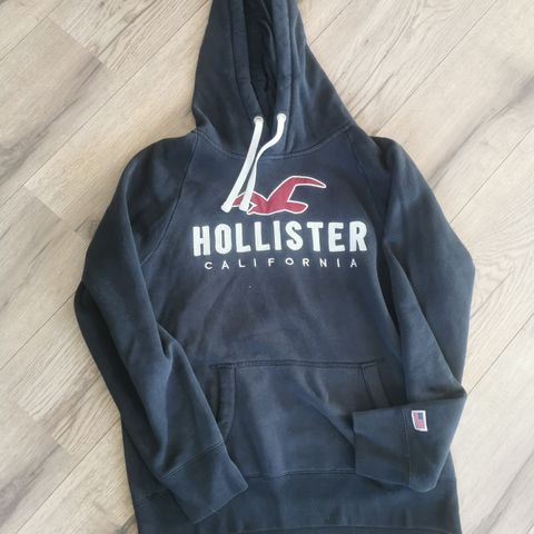 Hollister hettegenser str M