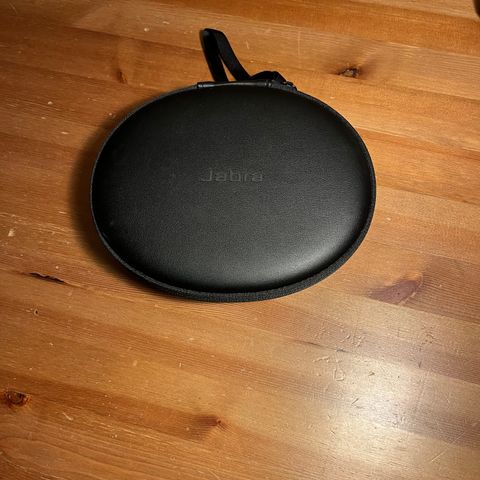 Jabra Evolve2 85 headset