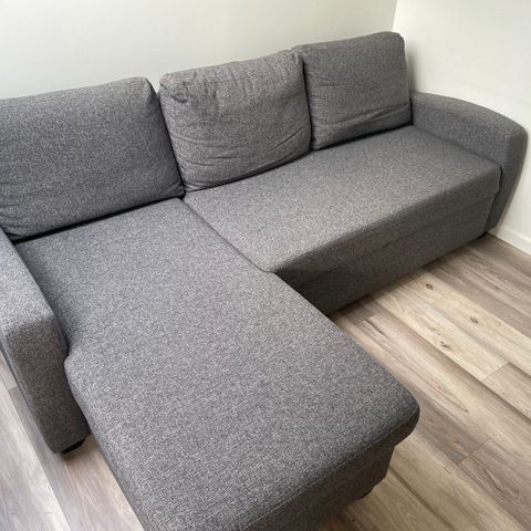 Sovesofa med overmadrass